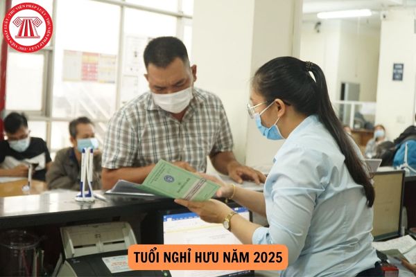 Tuổi nghỉ hưu năm 2025 của viên chức là bao nhiêu?