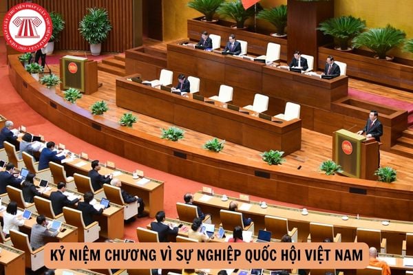 08 Đối tượng xét tặng Kỷ niệm chương Vì sự nghiệp Quốc hội Việt Nam theo Nghị quyết 43 2024?