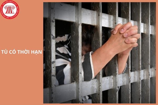 Tù có thời hạn đối với người dưới 16 tuổi cao nhất là bao nhiêu năm?