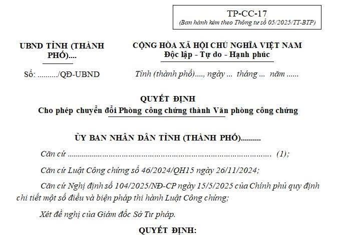 Mẫu Quyết định cho phép chuyển đổi Phòng công chứng thành Văn phòng công chứng