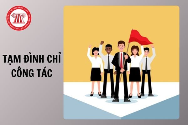 Căn cứ xem xét tạm đình chỉ công tác của người đứng đầu đối với cán bộ cấp dưới từ 8/10/2025 theo Quy định 377 ra sao?