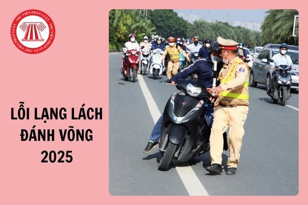 Từ 1/1/2025, điều khiển xe máy lạng lách, đánh võng bị phạt bao nhiêu tiền?