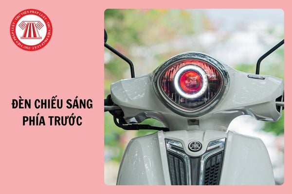 Đèn chiếu sáng phía trước của xe gắn máy cần đáp ứng tiêu chuẩn nào khi kiểm tra theo QCVN 125:2024/BGTVT?