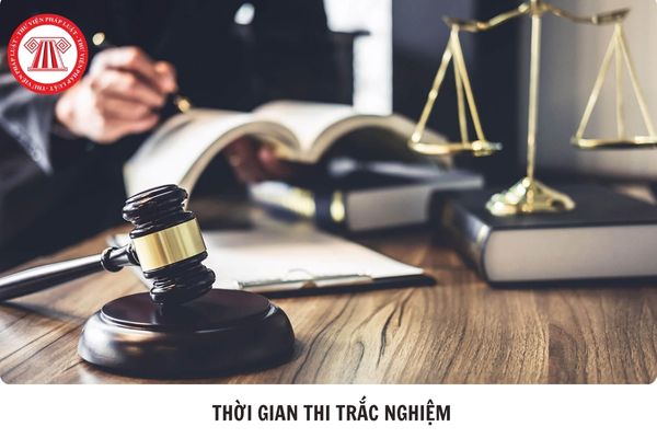 Thời gian thi viết đối với kỳ thi tuyển chọn Thẩm phán Tòa án nhân dân là bao lâu?