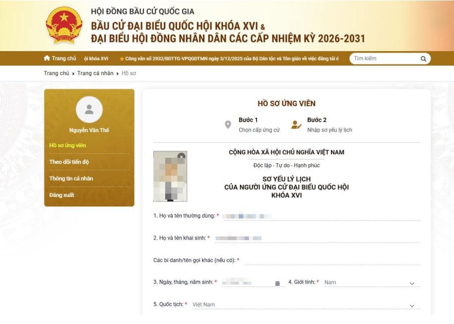 nhập hồ sơ ứng viên hiển thị