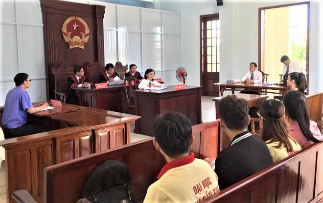 Xác định tư cách tố tụng của “con chung” chưa thành niên từ đủ 7 tuổi trở lên trong vụ án ly hôn