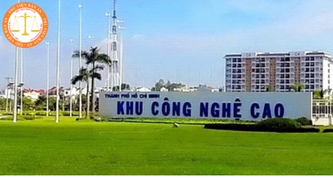 What are the procedures for establishing and expanding hi-tech parks in Vietnam?