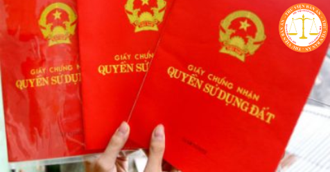 Certificates of land use right granted to households, can the head of household make a will to divide in Vietnam?