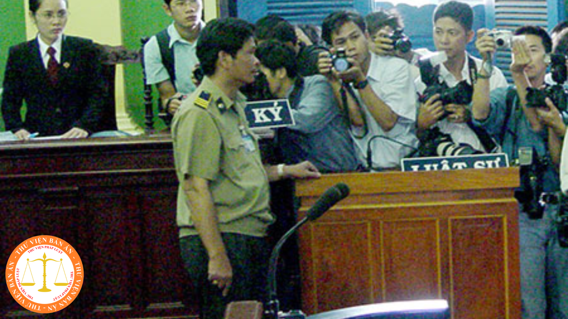 Vietnam: Is it legal to post images of suspects and defendants on press?