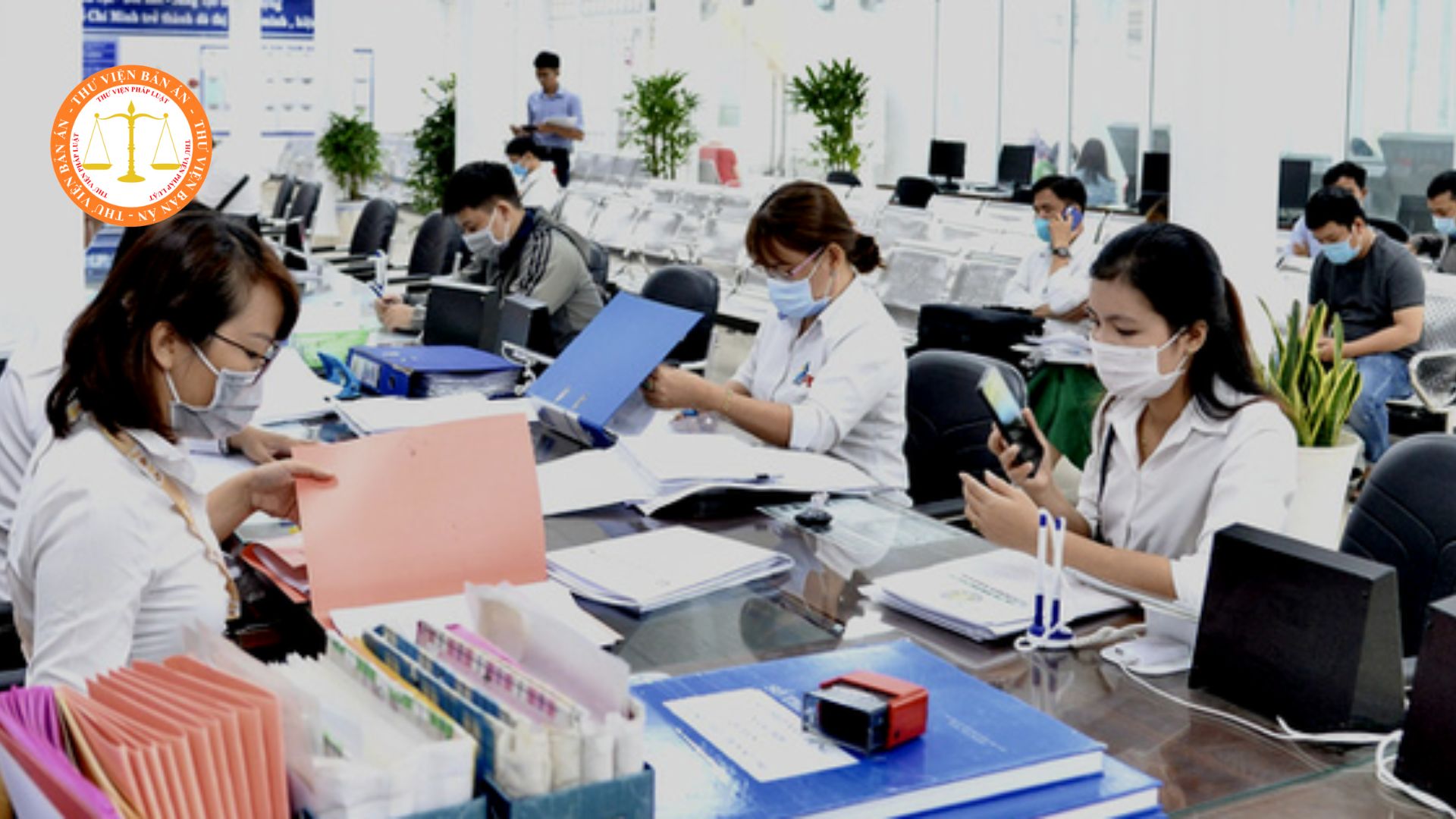Procedures for appointment to the civil servant rank and salary arrangement for those who complete the probationary regime in Vietnam