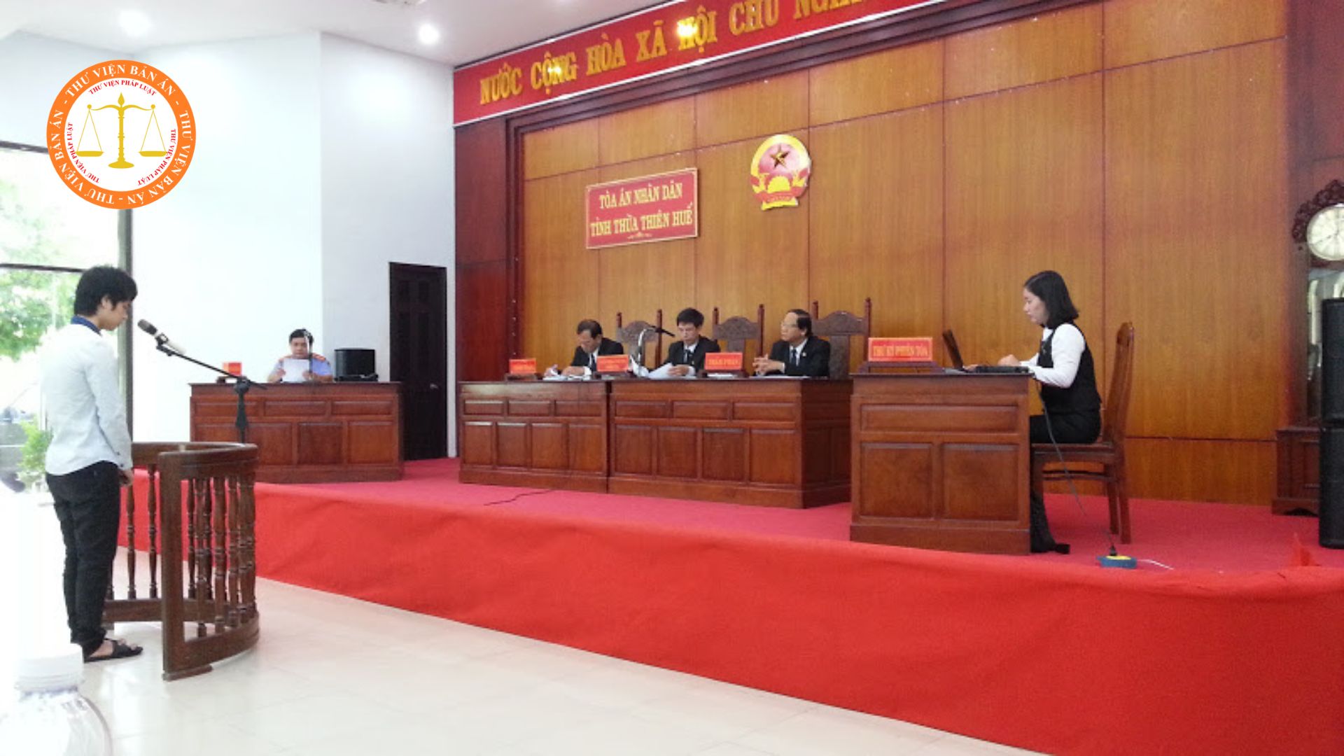 What are the cases of consolidation or split-up of administrative cases in Vietnam? 
