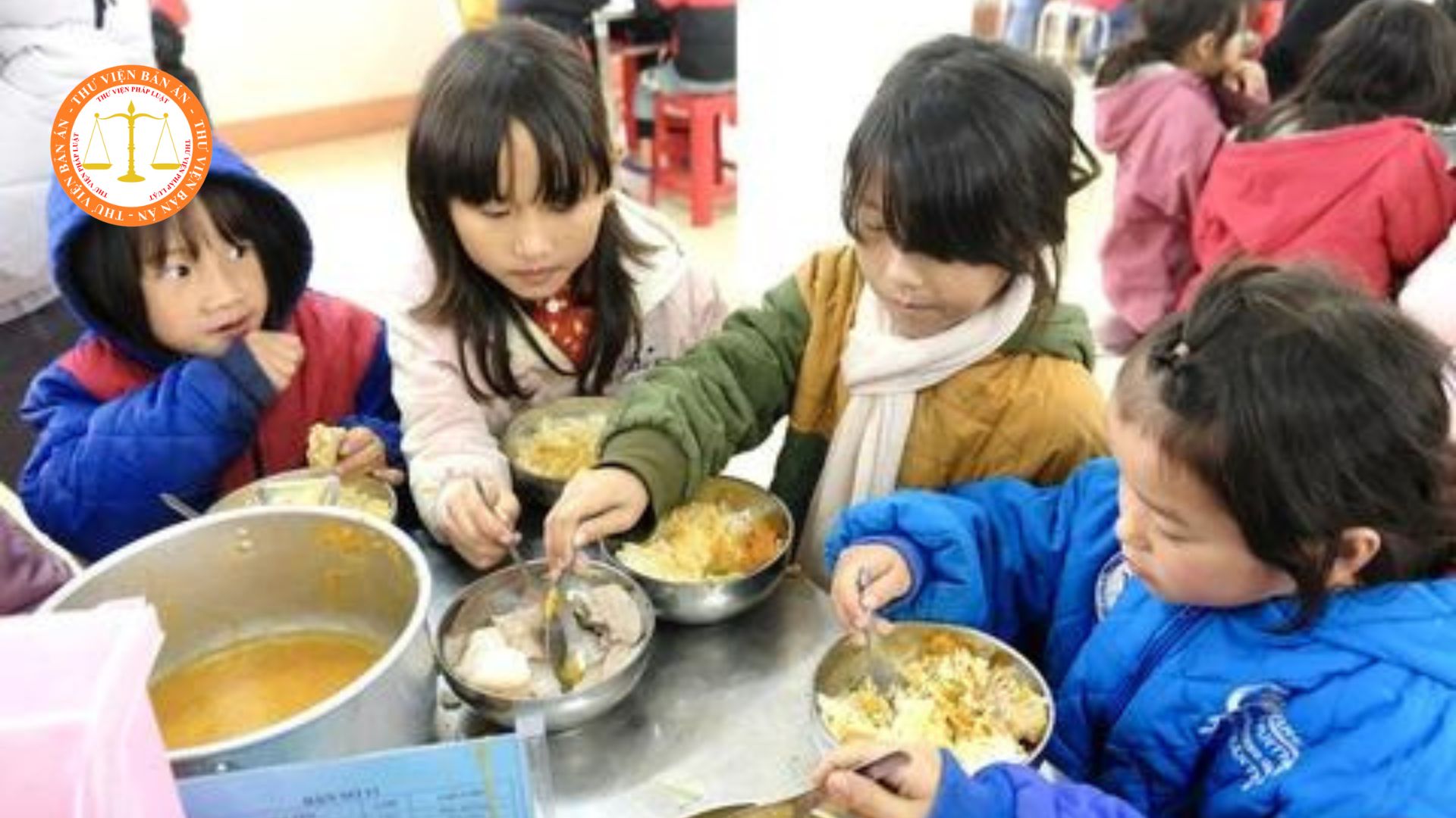 The Prime Minister's request on reviewing the organization of meals for students in mountainous areas in Vietnam - To Strictly handle violations