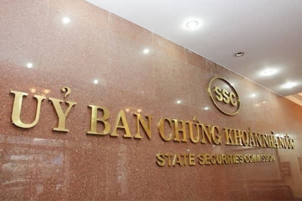 Ủy ban Chứng khoán Nhà nước là gì và có được ban hành văn bản hướng dẫn chuyên môn, nghiệp vụ không 