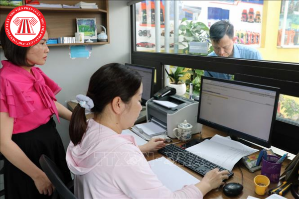 thời điểm lập hóa đơn đối với hoạt động kinh doanh bảo hiểm