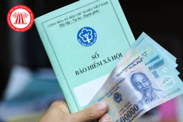 Chủ HKD sau bao lâu mới được điều chỉnh tiền lương đóng BHXH bắt buộc?