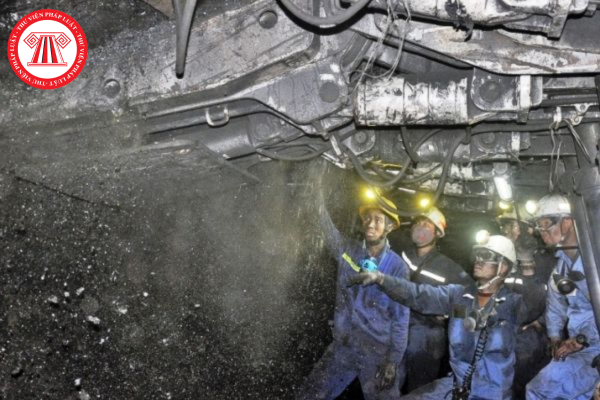 Mức bồi dưỡng bằng hiện vật khi làm việc trong điều kiện có yếu tố nguy hiểm, yếu tố có hại? 