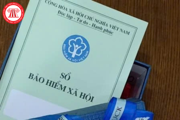 Chủ hộ kinh doanh đã đủ tuổi nghỉ nghỉ hưu có phải đóng BHXH bắt buộc không?