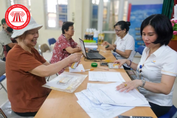 Giấy ủy quyền nhận lương hưu có bắt buộc công chứng không?