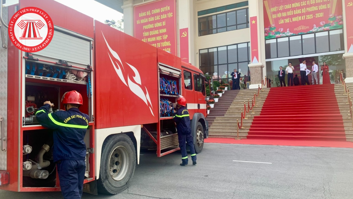 Năm 2026, cơ sở nào phải thành lập Đội PCCC cơ sở theo Nghị định 105/2025/NĐ-CP?