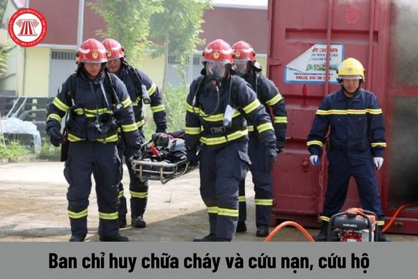 Người chỉ huy chữa cháy và cứu nạn, cứu hộ trong Công an nhân dân có được thành lập ban chỉ huy chữa cháy và cứu nạn, cứu hộ không?