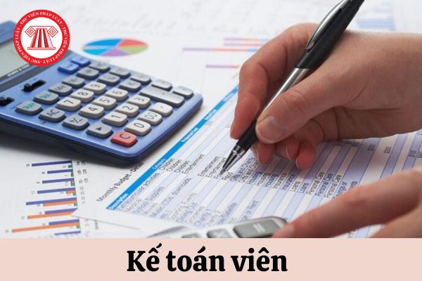 Phải đáp ứng tiêu chuẩn gì mới được dự thi nâng ngạch Kế toán viên?