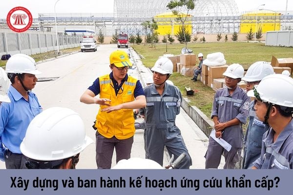 Không xây dựng và ban hành kế hoạch ứng cứu khẩn cấp tại nơi làm việc thì bị xử phạt như thế nào?