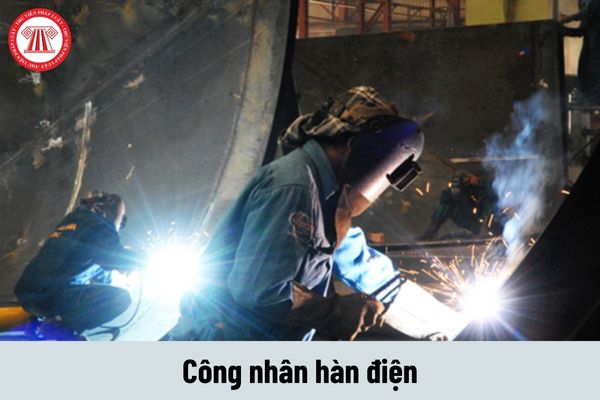 Để đảm bảo an toàn máy hàn điện trong quá trình sử dụng thì công nhân hàn điện cần đáp ứng yêu cầu gì?