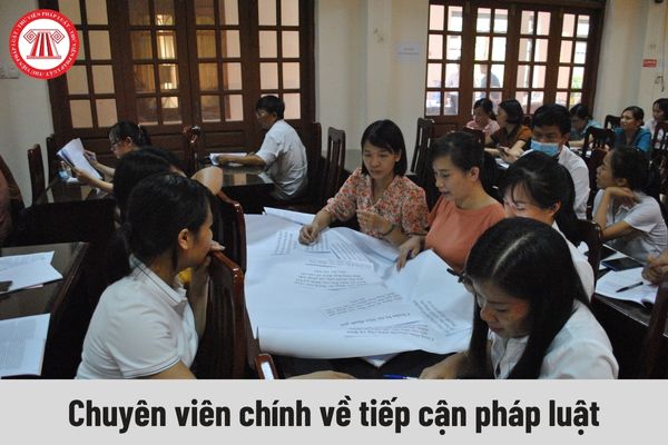 Người giữ chức vụ Chuyên viên chính về tiếp cận pháp luật có những quyền như thế nào?