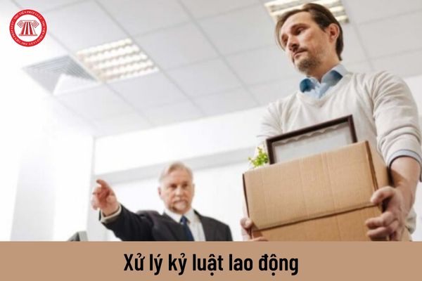 Có được xử lý kỷ luật lao động đối với người lao động đang trong thời gian nghỉ việc được sự đồng ý của người sử dụng lao động không?