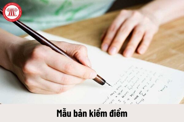 Mẫu bản kiểm điểm đảng viên của viên chức chức danh nghề nghiệp y sĩ năm 2024 được thực hiện theo mẫu nào?