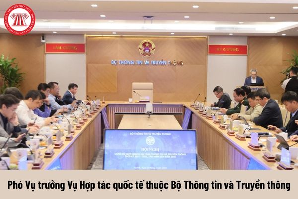 Phó Vụ trưởng Vụ Hợp tác quốc tế thuộc Bộ Thông tin và Truyền thông được nhận mức phụ cấp chức vụ lãnh đạo là bao nhiêu?