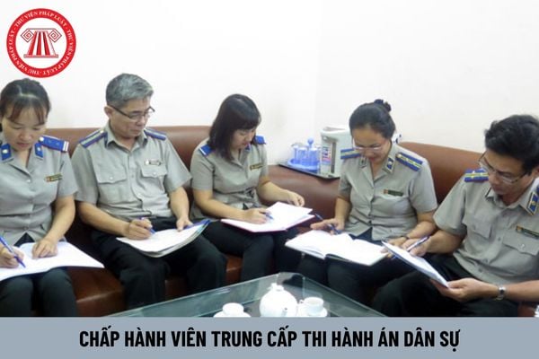 Công chức dự thi nâng ngạch Chấp hành viên trung cấp thi hành án dân sự yêu cầu phải có thời gian giữ ngạch ra sao?