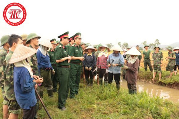 Ngày 15 tháng 10 là ngày gì? Độ tuổi tối thiểu để người lao động được kết nạp Đảng là năm bao nhiêu tuổi?