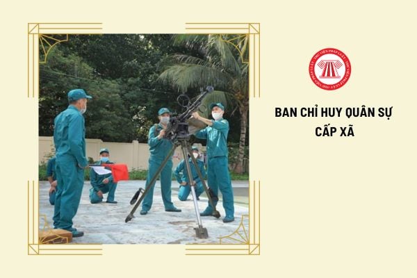 Chỉ huy trưởng Ban chỉ huy quân sự cấp xã công tác bao lâu thì được hưởng phụ cấp thâm niên?