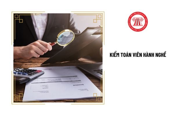 Kiểm toán viên hành nghề không được ký báo cáo kiểm toán trong trường hợp nào?