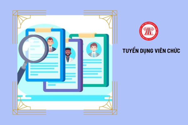 Niêm yết công khai thông báo tuyển dụng viên chức ở đâu?