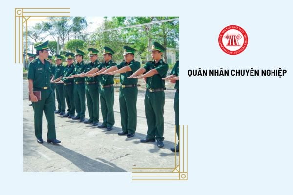 Đối tượng nào được tuyển dụng quân nhân chuyên nghiệp?