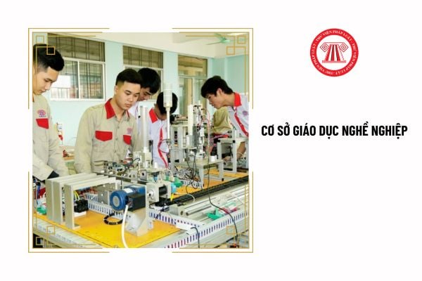 Chi phí đào tạo của cơ sở giáo dục nghề nghiệp bao gồm khoản nào?