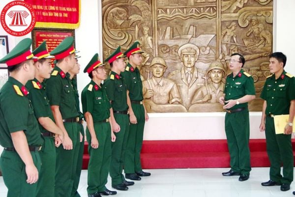 Lao động tiền lương