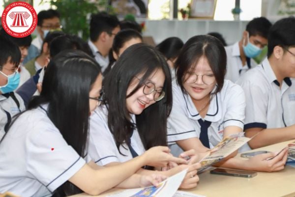 Lao động tiền lương