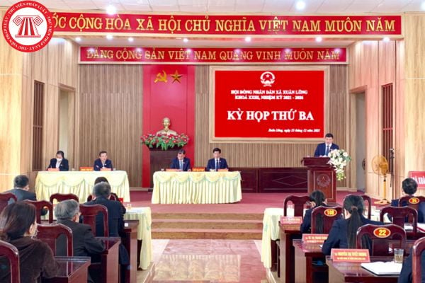 Đại biểu Hội đồng nhân dân cư trú tại thành phố khác nơi mình làm đại biểu có được không?