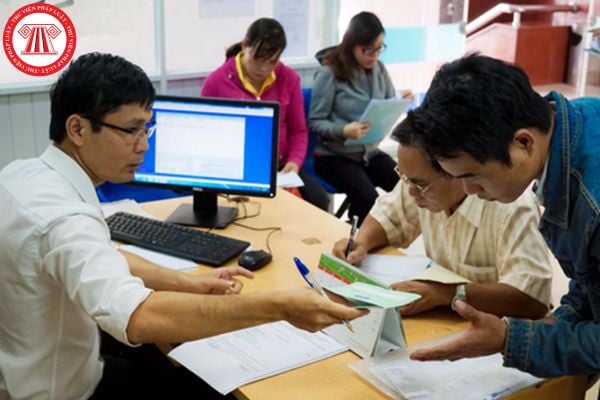 Đồng ý tăng lương cho cán bộ công chức, viên chức với mức trích bao nhiêu phần trăm của quỹ lương cơ bản tại khu vực Thủ đô?