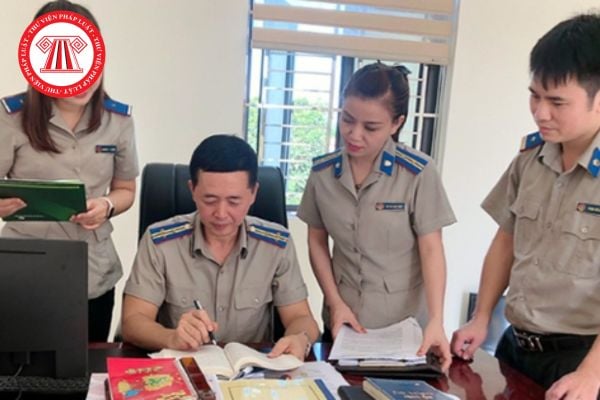 Công văn Bộ Nội vụ: Không nhận người hoạt động không chuyên trách cấp xã vào làm công chức nếu đang trong thời hạn xử lý kỷ luật và những đang trong những khoảng thời gian nào?