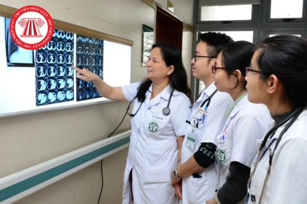 Chính thức từ 1/1/2026 Tăng bậc lương cho Bác sĩ, Dược sĩ (bậc 1 lên bậc 2) theo Nghị quyết 261 cụ thể như thế nào?
