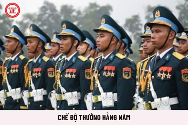 Chính thức năm 2024 mức thưởng 04 lần lương cơ sở 2.34 triệu áp dụng cho sĩ quan, quân nhân chuyên nghiệp nào?