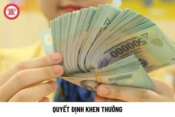 Quyết định khen thưởng tết 2025 chính thức được xây dựng cho cán bộ công chức viên chức theo Nghị định 73 trong 02 trường hợp nào?