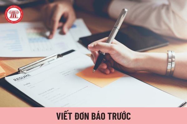 Cán bộ, công chức cấp xã có phải thông qua bước viết đơn báo trước để được nghỉ hưu hay không? 