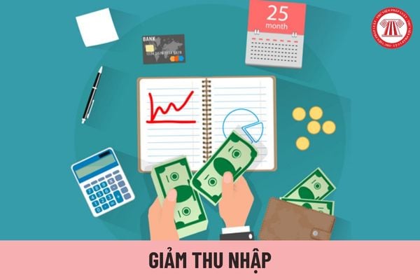 Giảm thu nhập CBCCVC từ 1/7/2024 khi cải cách tiền lương vì bỏ cơ chế tài chính đặc thù theo Chỉ thị 17/CT-TTg đúng không?