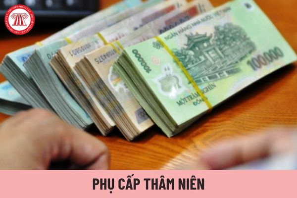 Viên chức quốc phòng được tính hưởng phụ cấp thâm niên trong khoảng thời gian làm ở các ngành, nghề khác không?