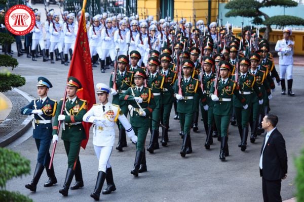 Toàn bộ 03 bảng lương mới của sĩ quan quân đội, sĩ quan, hạ sĩ quan nghiệp vụ công an khi cải cách tiền lương thay đổi cách tính lương thế nào?